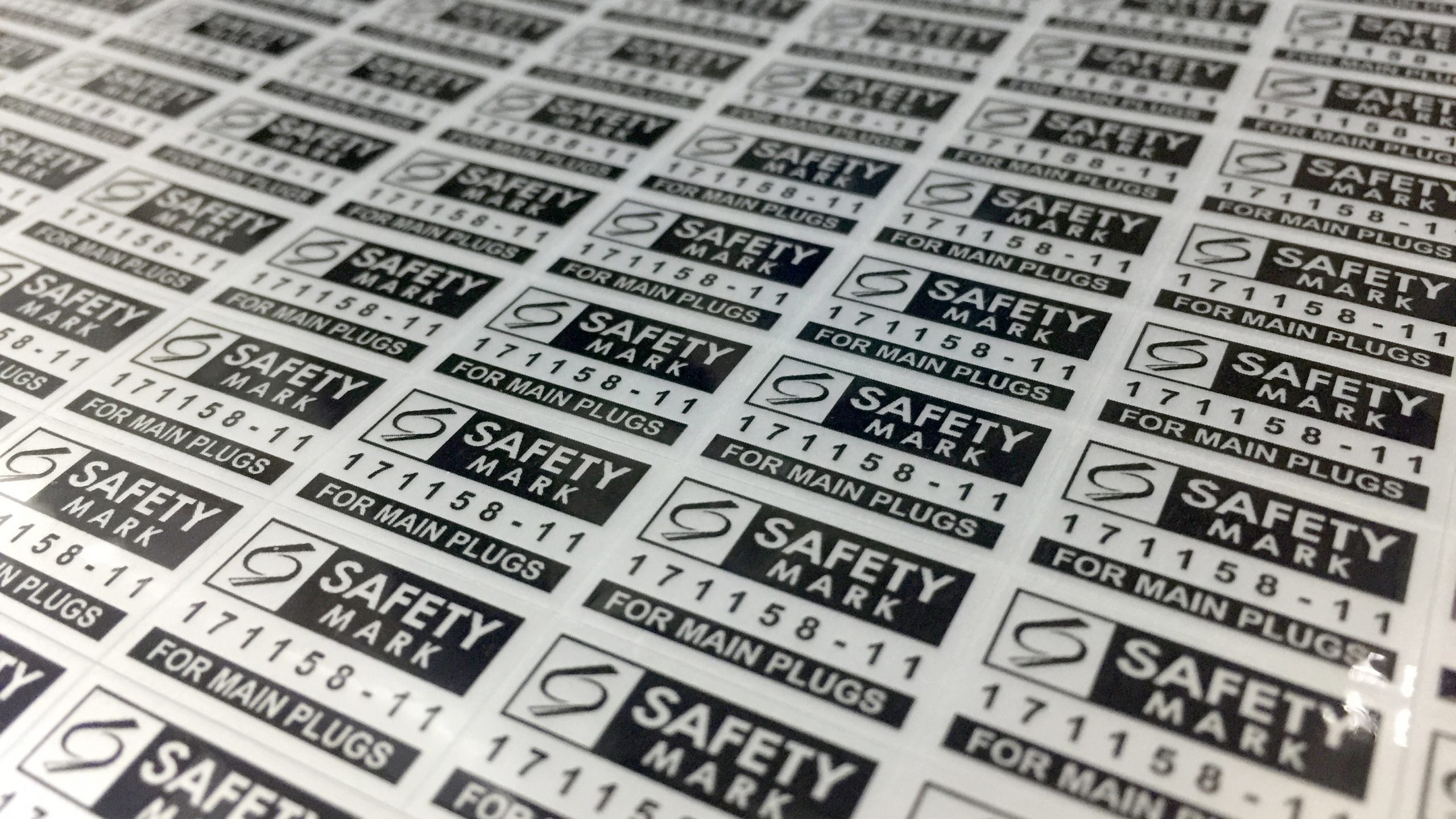 Rectangle Shape Stickers, Silver Foil PVC Sticker Material, Safety Mark, Kiss-cut on sheet