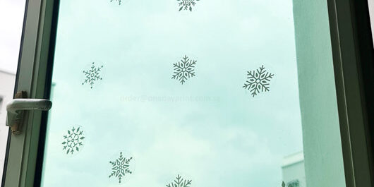 Round Shape Stickers, Transparent Sticker Material, White Ink Printing, no-lay, Snowflakes sticker for Christmas decoration